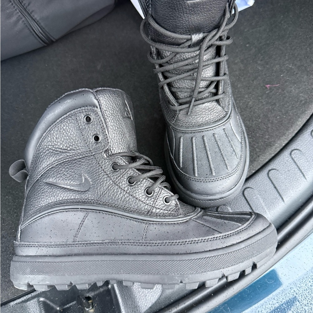Nike ACG Kids Black Boots